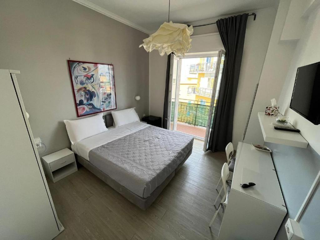 F.Rooms Napoli Eksteriør billede