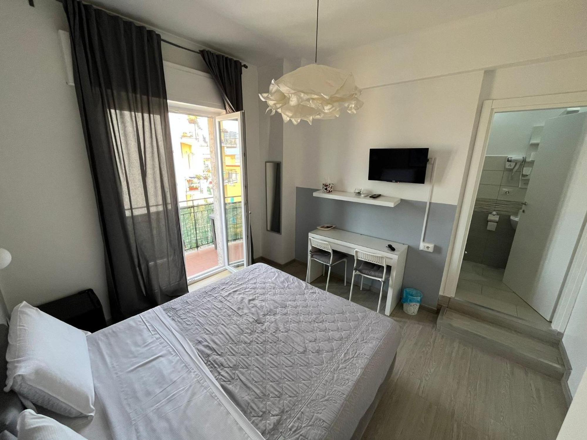 F.Rooms Napoli Eksteriør billede