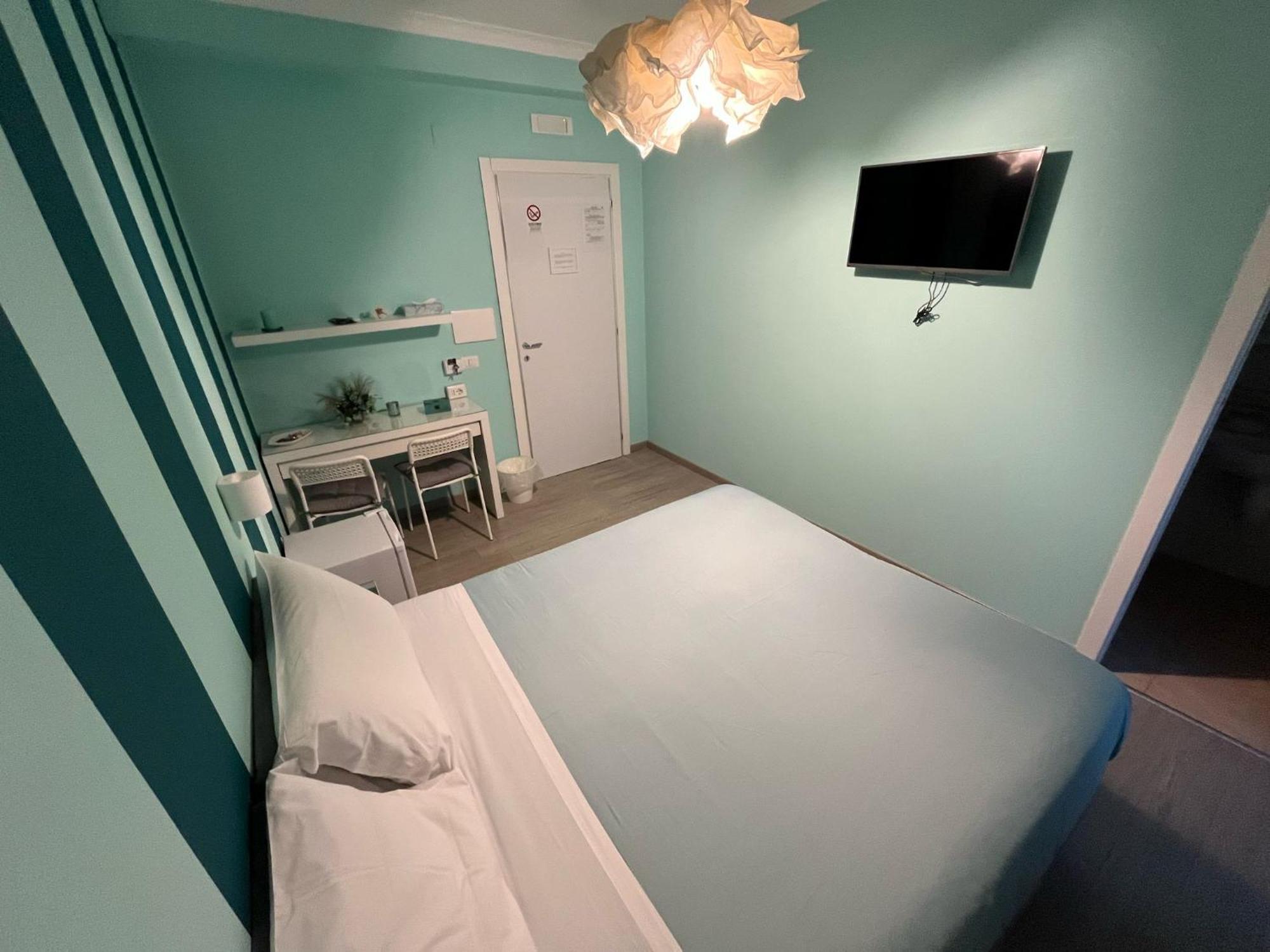 F.Rooms Napoli Eksteriør billede
